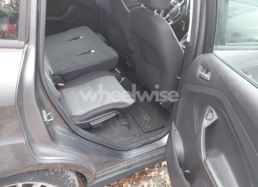 Photo 8 of 2013 Ford C-max HYBRID SE (VIN 1FADP5AU2DL531724)