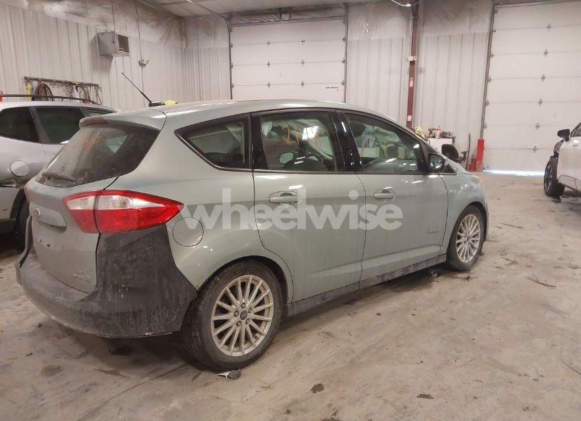 Photo 4 of 2013 Ford C-max HYBRID SE (VIN 1FADP5AU2DL547647)