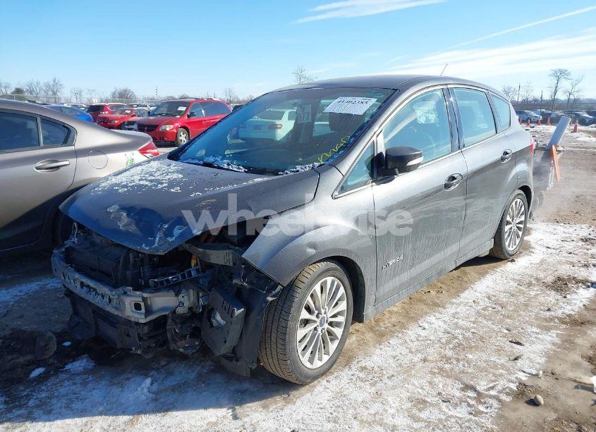 Photo 2 of 2017 Ford C-max HYBRID SE (VIN 1FADP5AU2HL118689)