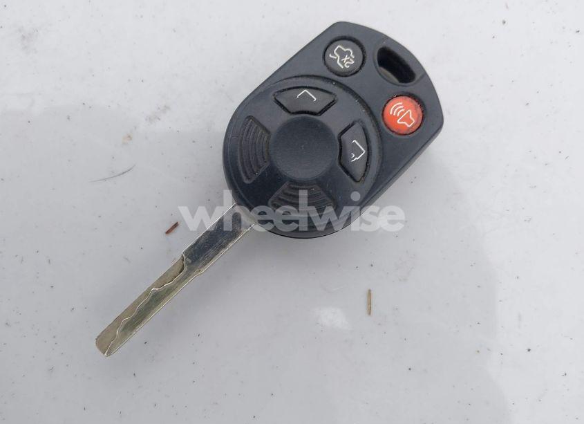 Photo 11 of 2013 Ford C-max HYBRID SE (VIN 1FADP5AU3DL529867)