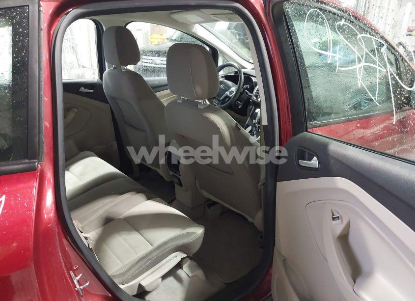 Photo 8 of 2013 Ford C-max HYBRID SE (VIN 1FADP5AU3DL532820)