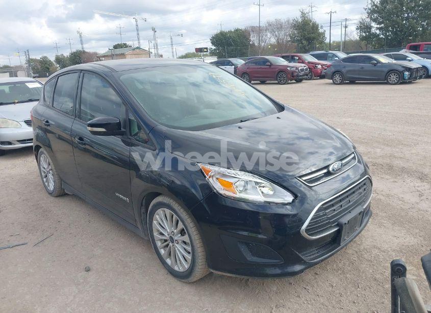2017 Ford C-max HYBRID SE (VIN 1FADP5AU3HL113288) main photo
