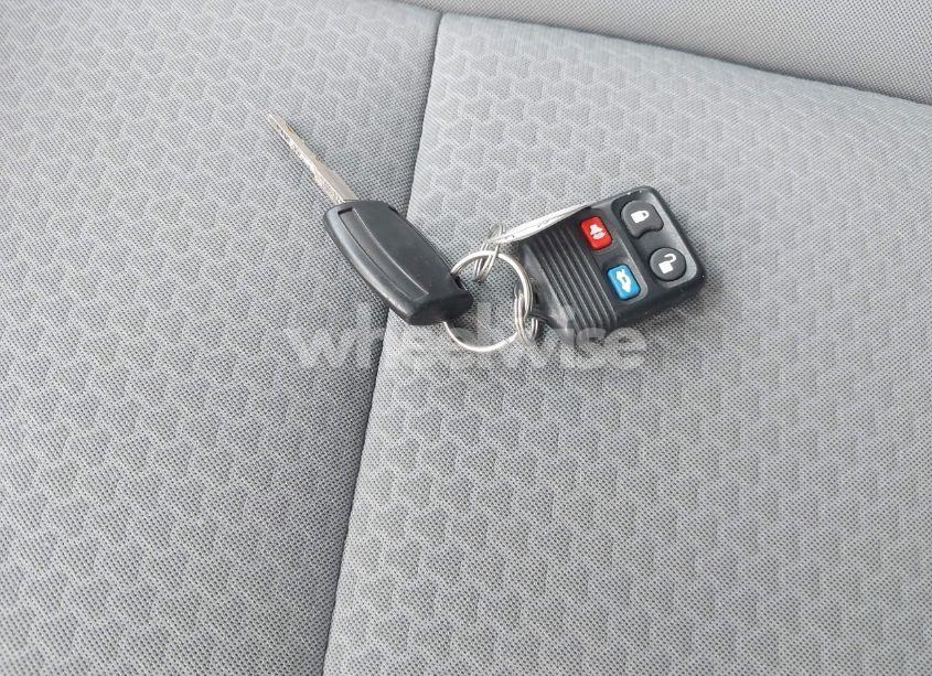 Photo 11 of 2017 Ford C-max HYBRID SE (VIN 1FADP5AU3HL113288)