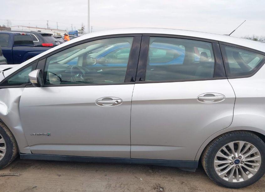Photo 14 of 2018 Ford C-max HYBRID SE (VIN 1FADP5AU3JL105407)