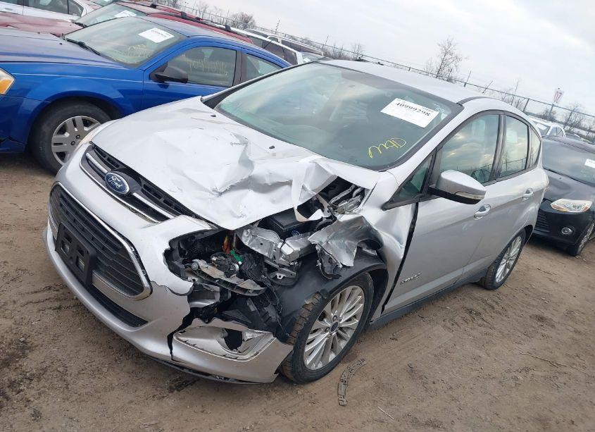 Photo 2 of 2018 Ford C-max HYBRID SE (VIN 1FADP5AU3JL105407)