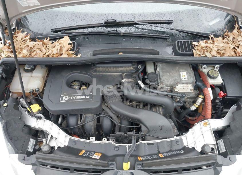 Photo 10 of 2013 Ford C-max HYBRID SE (VIN 1FADP5AU4DL535807)