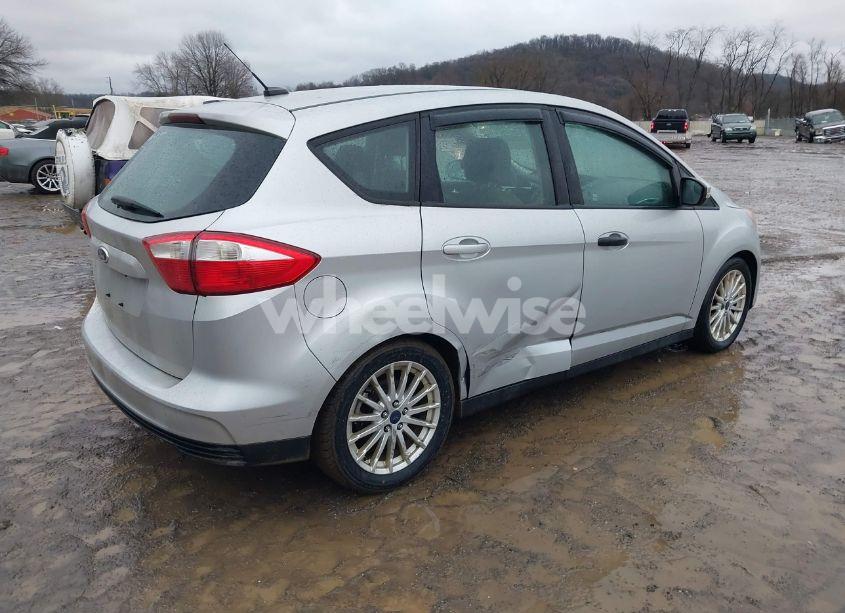 Photo 4 of 2013 Ford C-max HYBRID SE (VIN 1FADP5AU4DL535807)