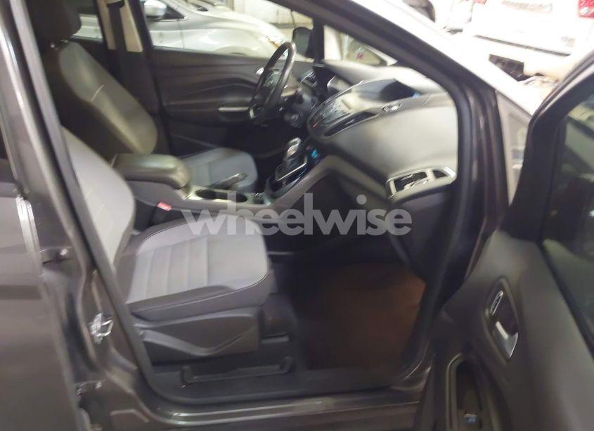 Photo 5 of 2013 Ford C-max HYBRID SE (VIN 1FADP5AU4DL537296)