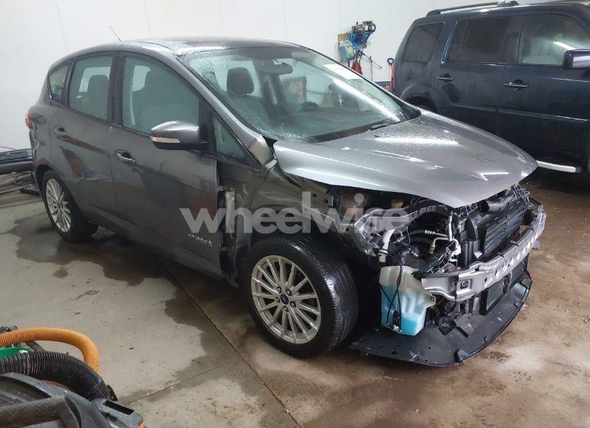 2013 Ford C-max HYBRID SE (VIN 1FADP5AU4DL549979) main photo