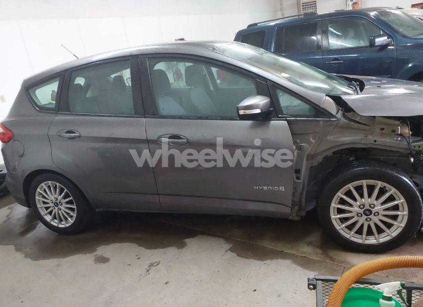 Photo 14 of 2013 Ford C-max HYBRID SE (VIN 1FADP5AU4DL549979)