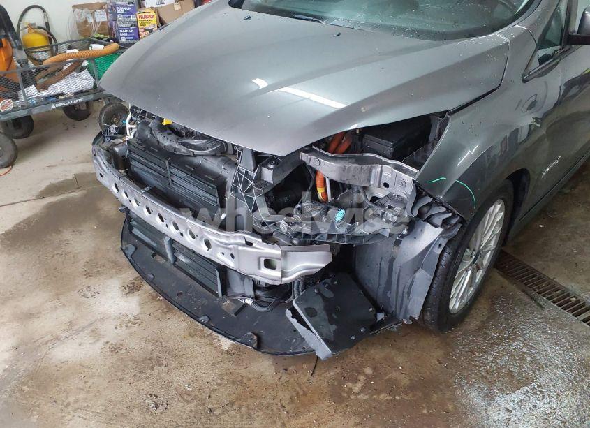 Photo 18 of 2013 Ford C-max HYBRID SE (VIN 1FADP5AU4DL549979)