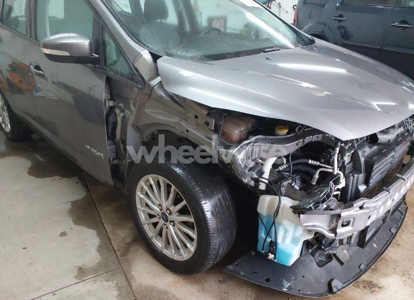 Photo 19 of 2013 Ford C-max HYBRID SE (VIN 1FADP5AU4DL549979)