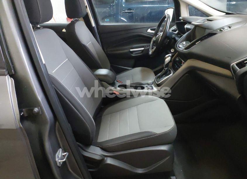 Photo 5 of 2013 Ford C-max HYBRID SE (VIN 1FADP5AU4DL549979)