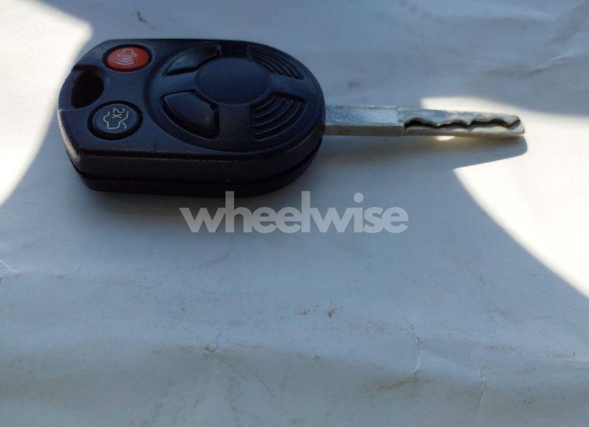 Photo 11 of 2015 Ford C-max HYBRID SE (VIN 1FADP5AU4FL113071)