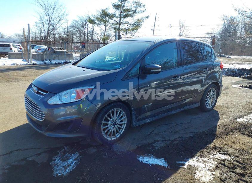 Photo 2 of 2015 Ford C-max HYBRID SE (VIN 1FADP5AU4FL113071)