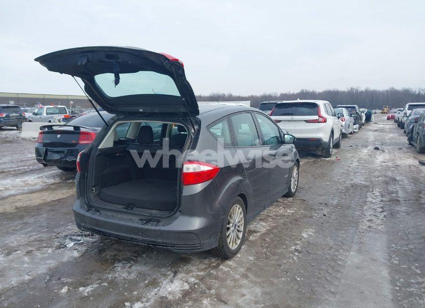 Photo 4 of 2016 Ford C-max HYBRID SE (VIN 1FADP5AU4GL100578)