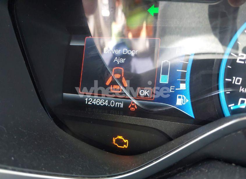 Photo 15 of 2017 Ford C-max HYBRID SE (VIN 1FADP5AU4HL116412)