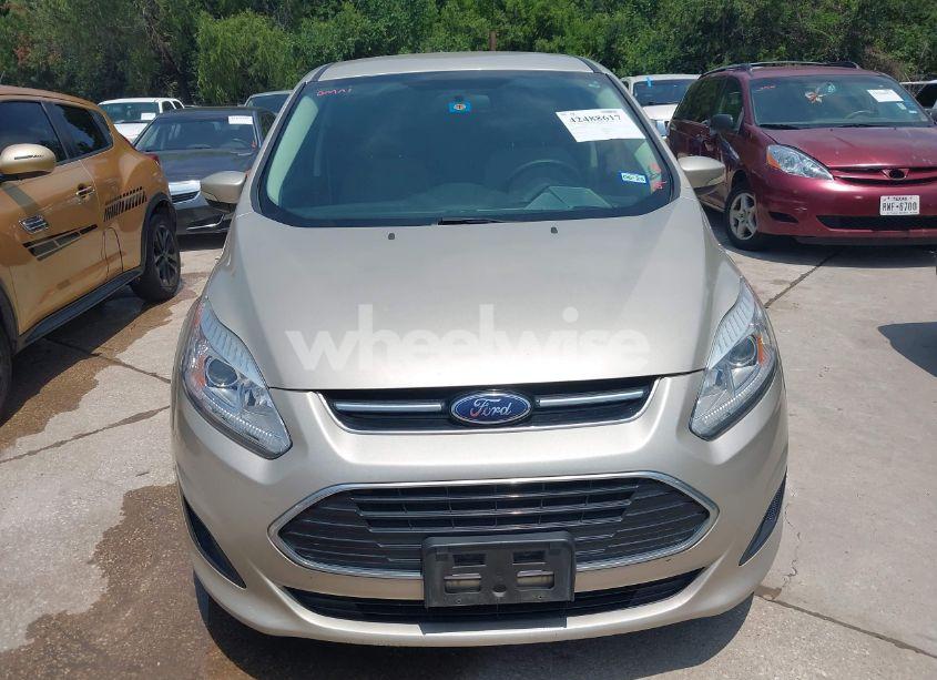 Photo 6 of 2017 Ford C-max HYBRID SE (VIN 1FADP5AU4HL116412)