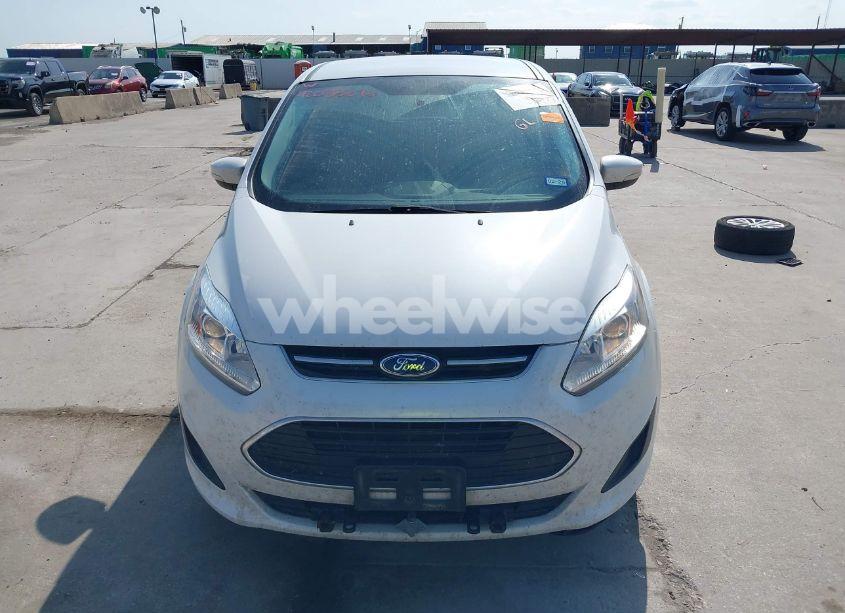 Photo 13 of 2017 Ford C-max HYBRID SE (VIN 1FADP5AU4HL117995)