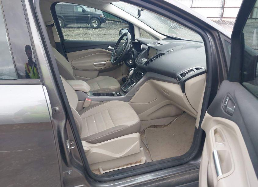 Photo 5 of 2013 Ford C-max HYBRID SE (VIN 1FADP5AU5DL527828)