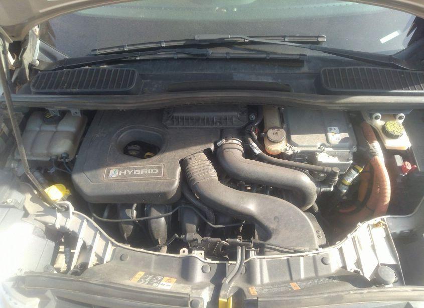 Photo 10 of 2017 Ford C-max HYBRID SE (VIN 1FADP5AU5HL105774)