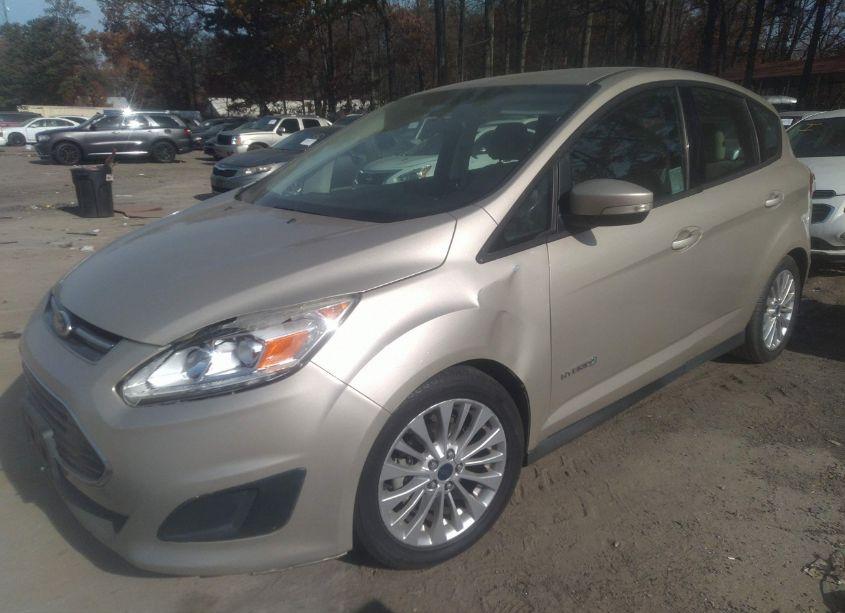 Photo 2 of 2017 Ford C-max HYBRID SE (VIN 1FADP5AU5HL105774)