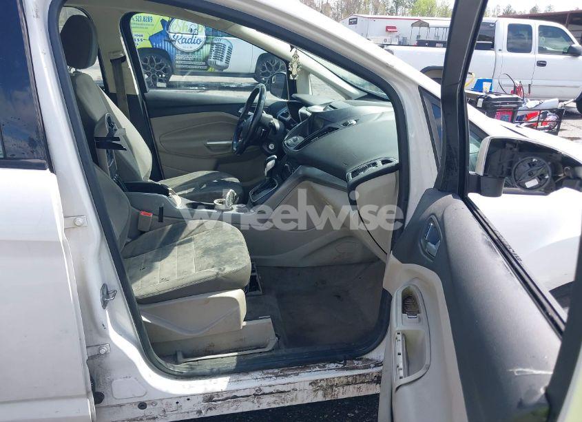 Photo 5 of 2013 Ford C-max HYBRID SE (VIN 1FADP5AU6DL512710)