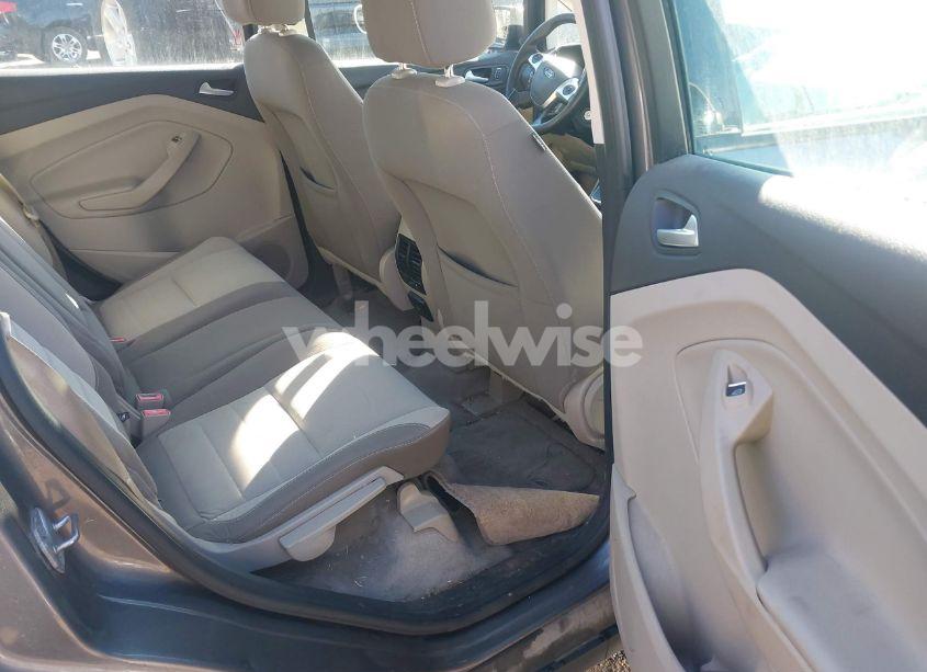 Photo 8 of 2013 Ford C-max HYBRID SE (VIN 1FADP5AU6DL544072)