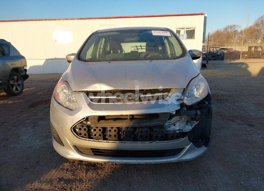 Photo 13 of 2015 Ford C-max HYBRID SE (VIN 1FADP5AU6FL120975)