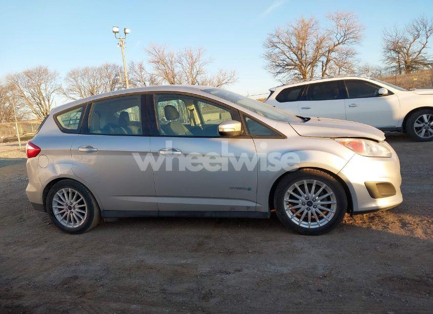 Photo 14 of 2015 Ford C-max HYBRID SE (VIN 1FADP5AU6FL120975)