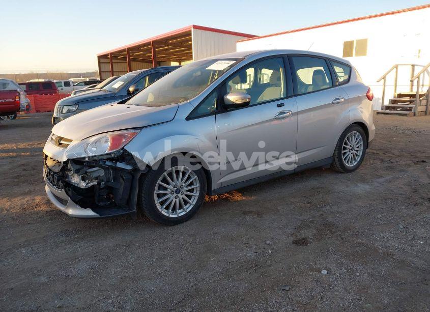 Photo 2 of 2015 Ford C-max HYBRID SE (VIN 1FADP5AU6FL120975)
