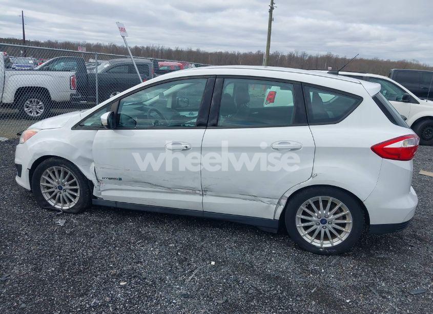 Photo 15 of 2014 Ford C-max HYBRID SE (VIN 1FADP5AU7EL504732)