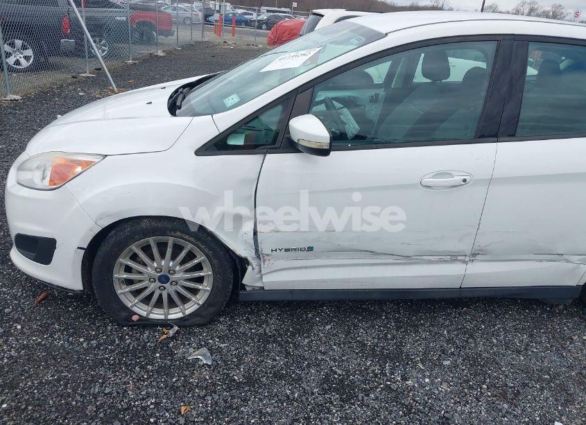 Photo 6 of 2014 Ford C-max HYBRID SE (VIN 1FADP5AU7EL504732)
