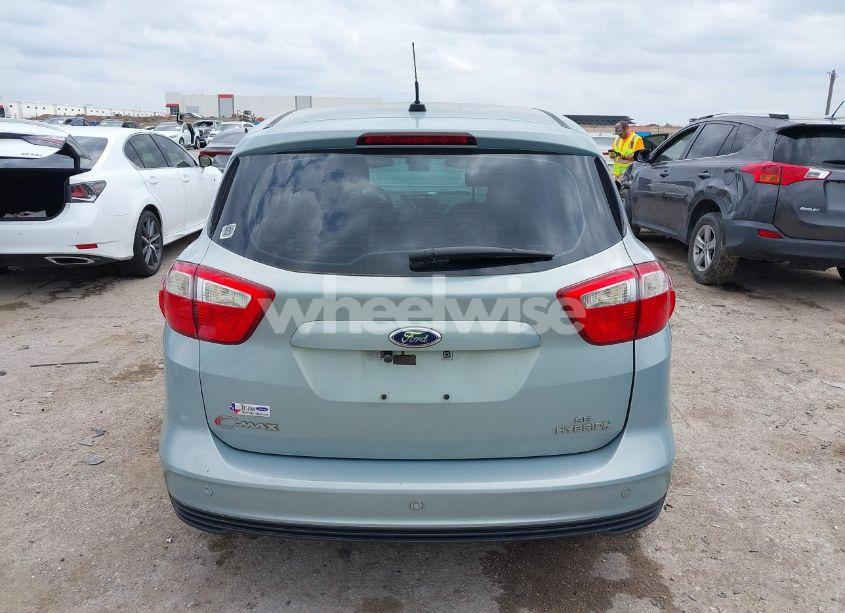 Photo 16 of 2014 Ford C-max HYBRID SE (VIN 1FADP5AU7EL508750)