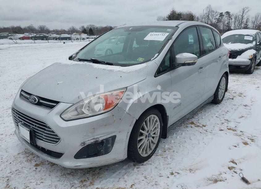 Photo 2 of 2014 Ford C-max HYBRID SE (VIN 1FADP5AU7EL513897)