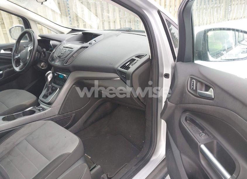 Photo 5 of 2014 Ford C-max HYBRID SE (VIN 1FADP5AU7EL513897)