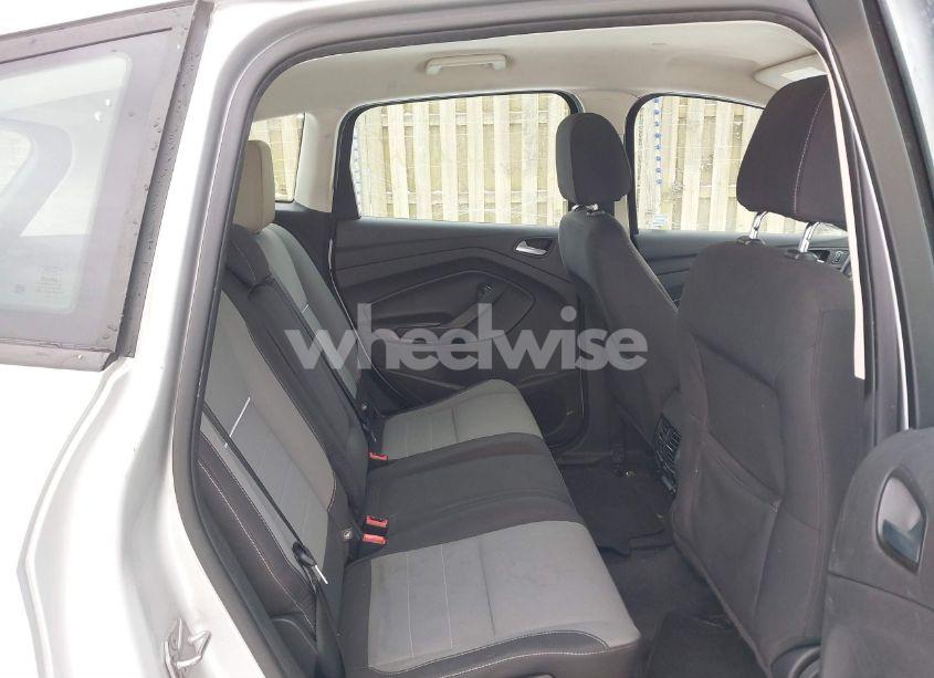 Photo 8 of 2014 Ford C-max HYBRID SE (VIN 1FADP5AU7EL513897)