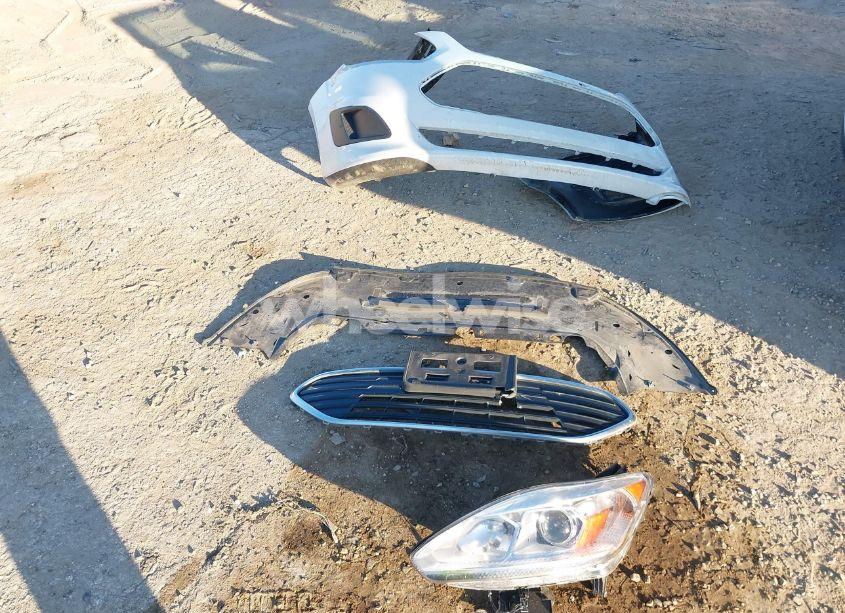 Photo 11 of 2018 Ford C-max HYBRID SE (VIN 1FADP5AU7JL104700)