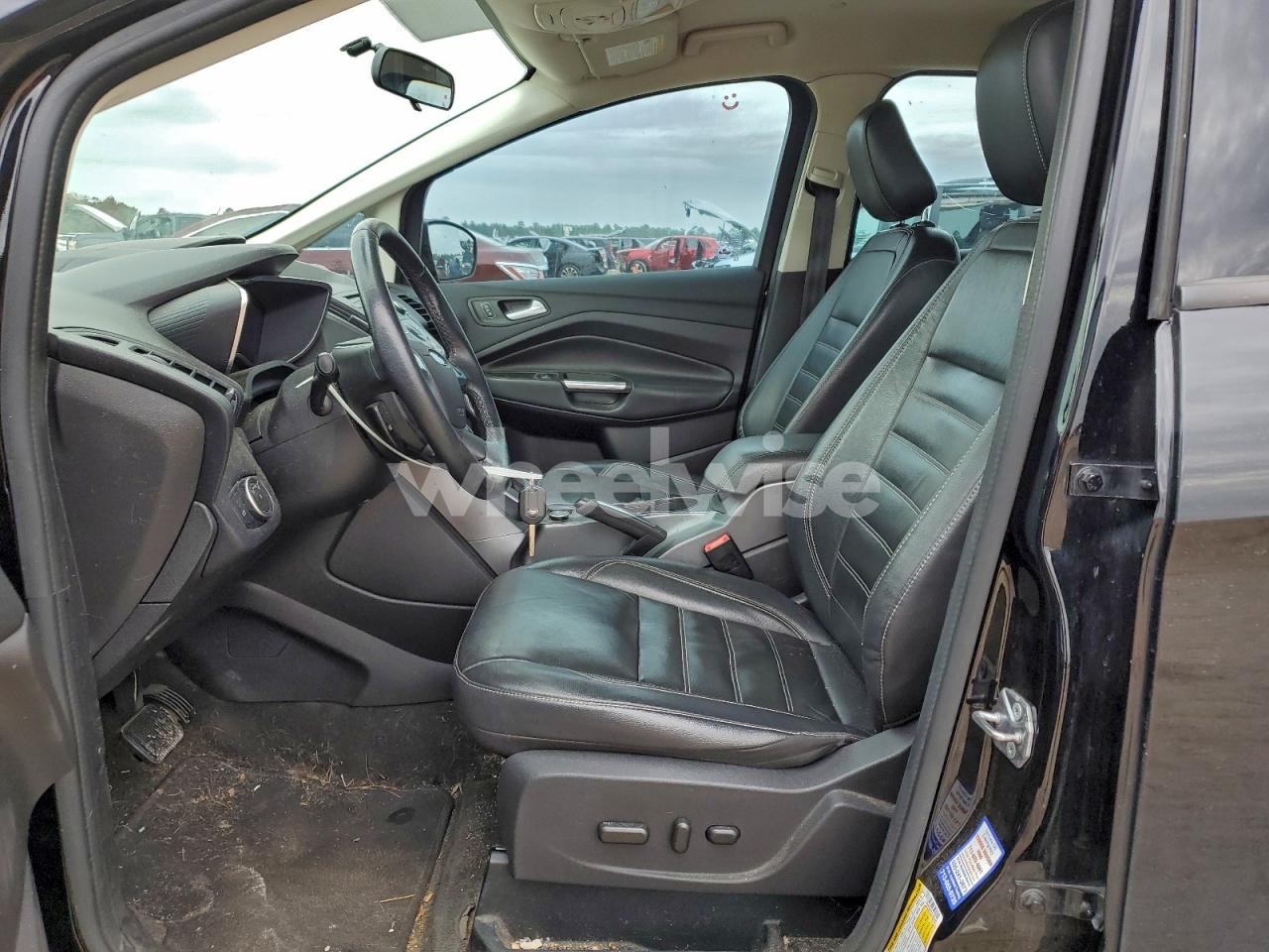 Photo 7 of 2018 FORD C-MAX SE (VIN 1FADP5AU7JL105488)