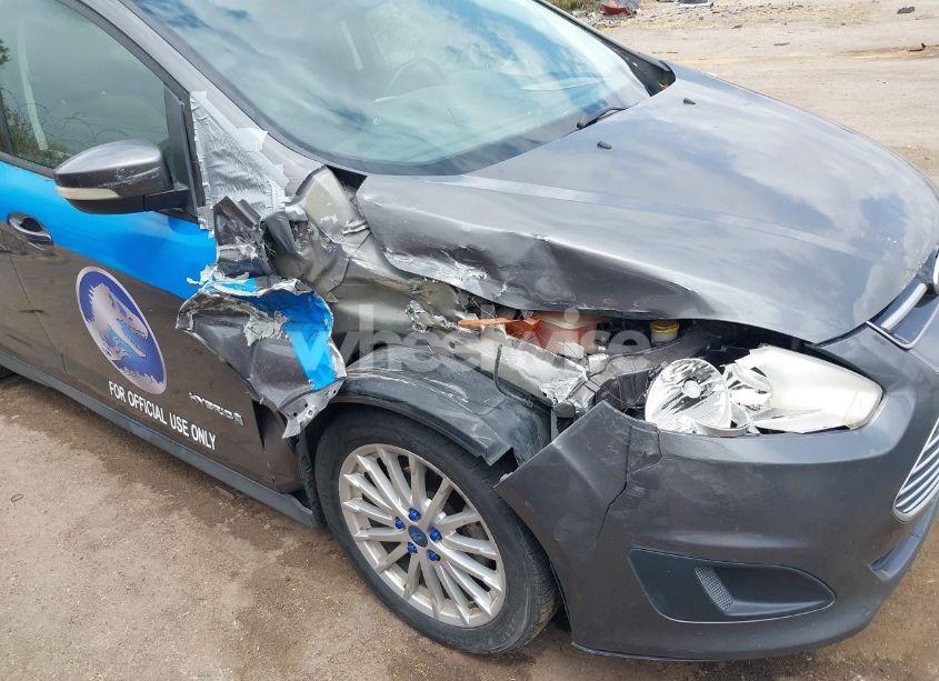 Photo 6 of 2013 Ford C-max HYBRID SE (VIN 1FADP5AU8DL509369)