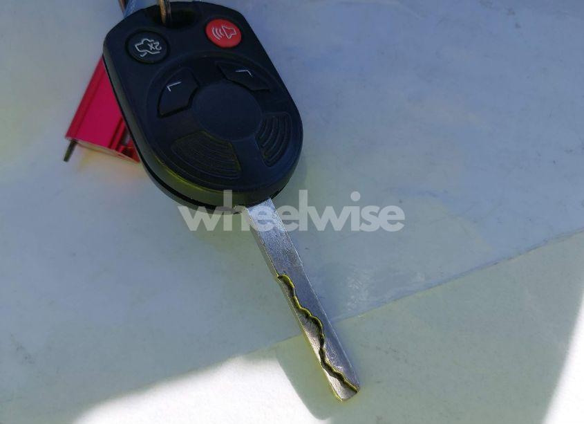 Photo 11 of 2013 Ford C-max HYBRID SE (VIN 1FADP5AU8DL521411)