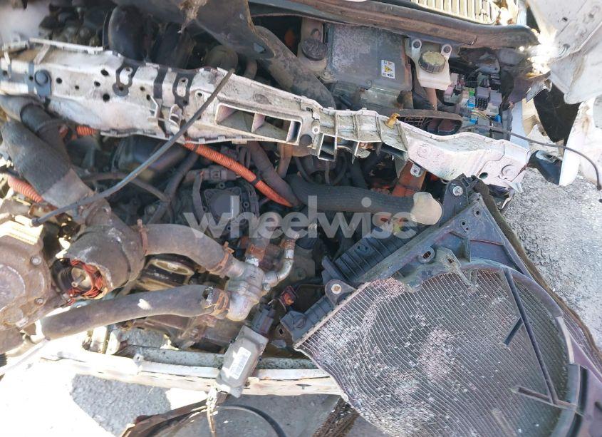 Photo 10 of 2013 Ford C-max HYBRID SE (VIN 1FADP5AU8DL543490)