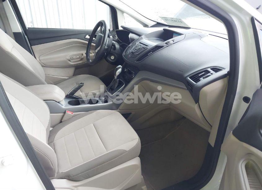 Photo 5 of 2014 Ford C-max HYBRID SE (VIN 1FADP5AU8EL519370)