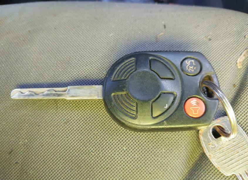 Photo 11 of 2015 Ford C-max HYBRID SE (VIN 1FADP5AU8FL104471)