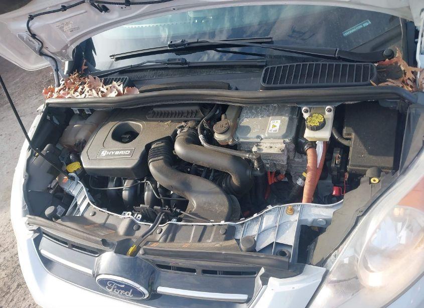 Photo 10 of 2016 Ford C-max HYBRID SE (VIN 1FADP5AU8GL112250)