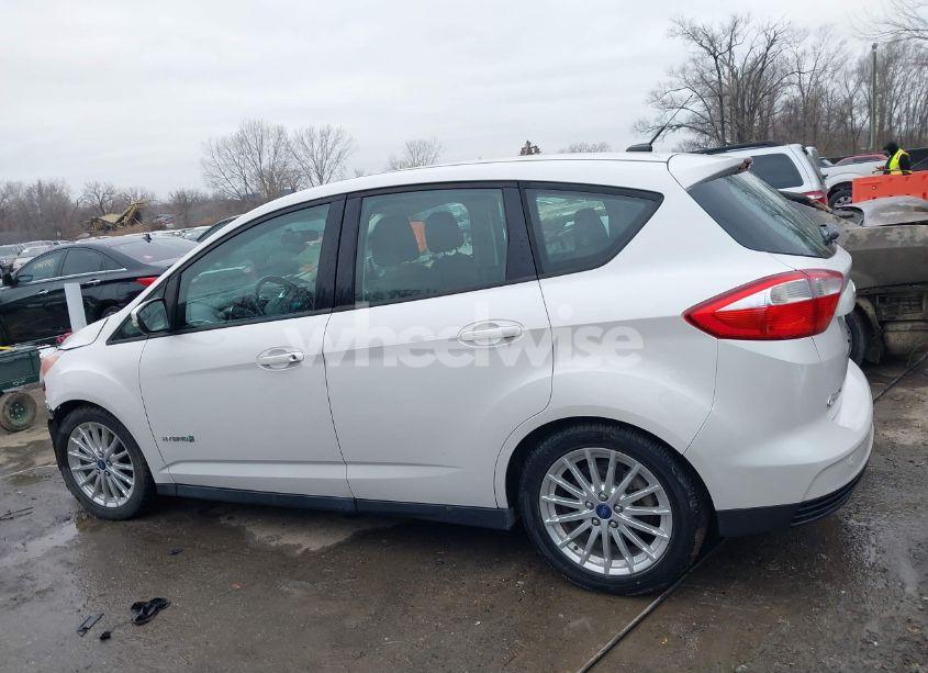 Photo 15 of 2013 Ford C-max HYBRID SE (VIN 1FADP5AU9DL505377)