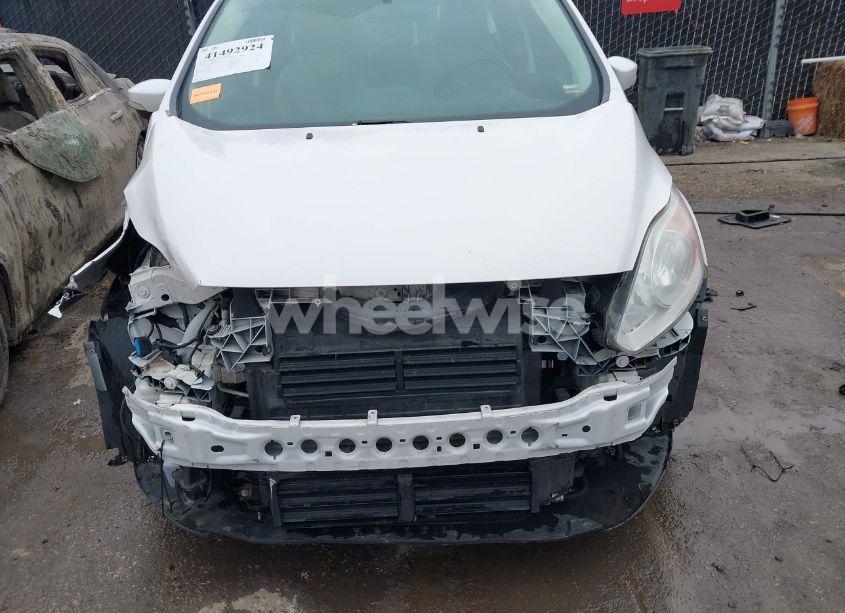 Photo 6 of 2013 Ford C-max HYBRID SE (VIN 1FADP5AU9DL505377)