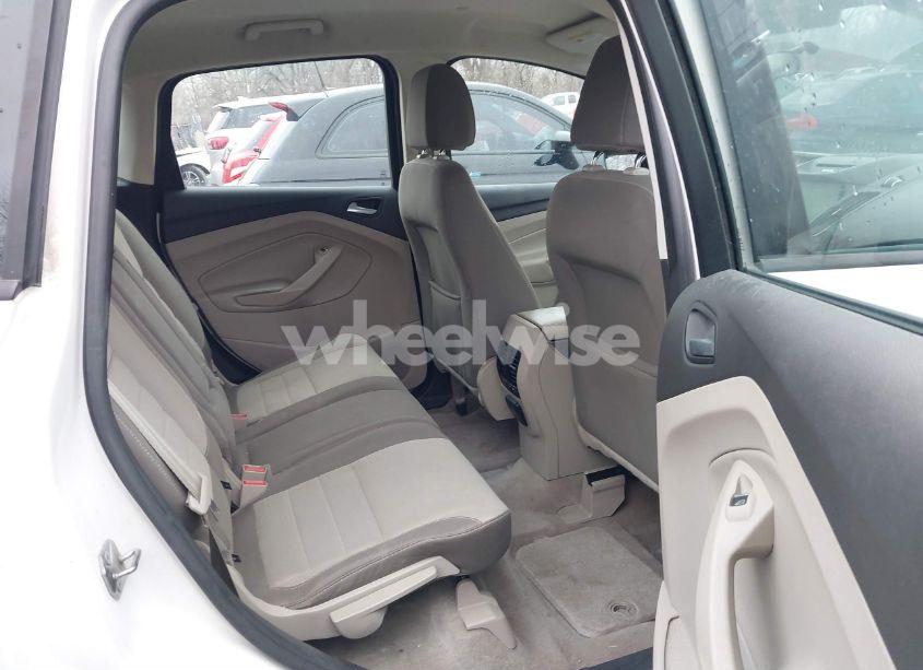 Photo 8 of 2013 Ford C-max HYBRID SE (VIN 1FADP5AU9DL505377)