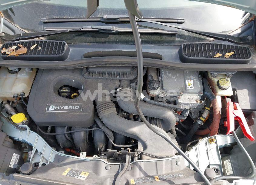 Photo 10 of 2013 Ford C-max HYBRID SE (VIN 1FADP5AU9DL511227)