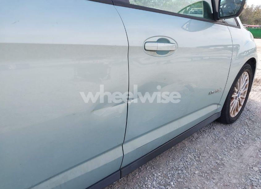 Photo 15 of 2013 Ford C-max HYBRID SE (VIN 1FADP5AU9DL511227)